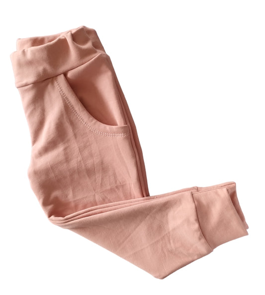 Basics range Trackies - Size 2